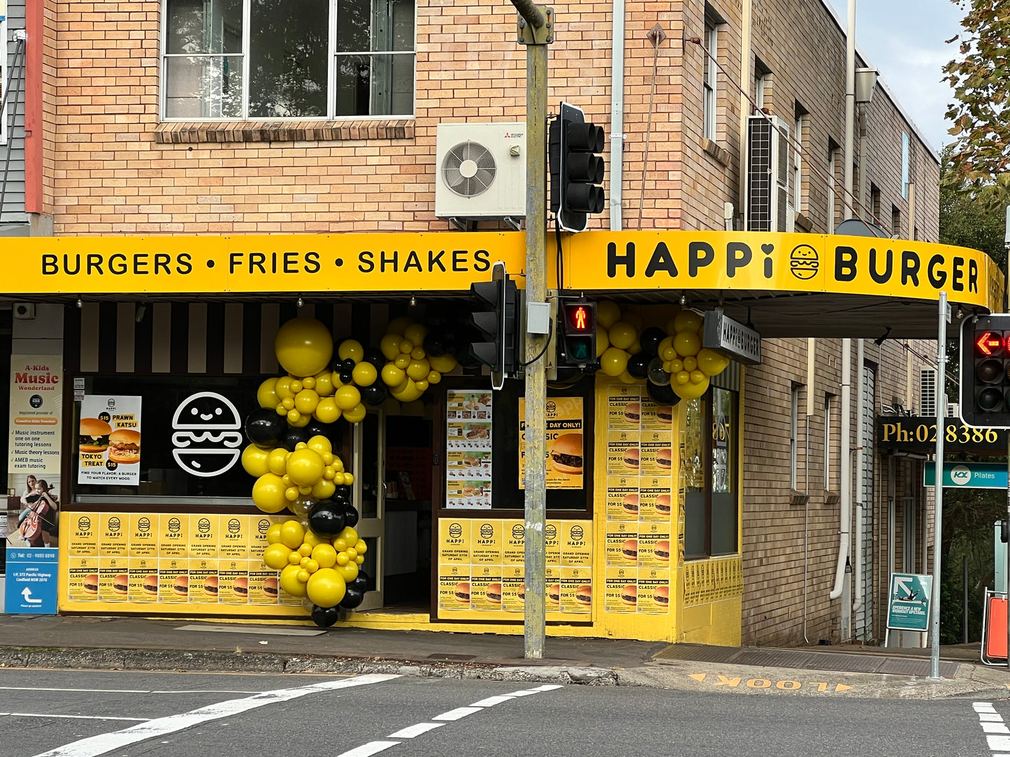 Happi Burger Grand Opening