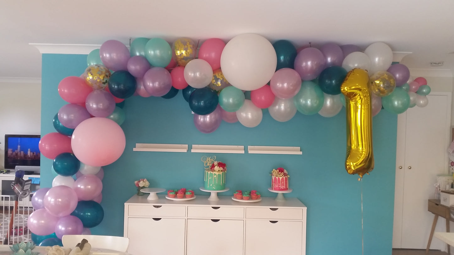 Organic Balloon Arch @ 1st Birthday Castle Hill