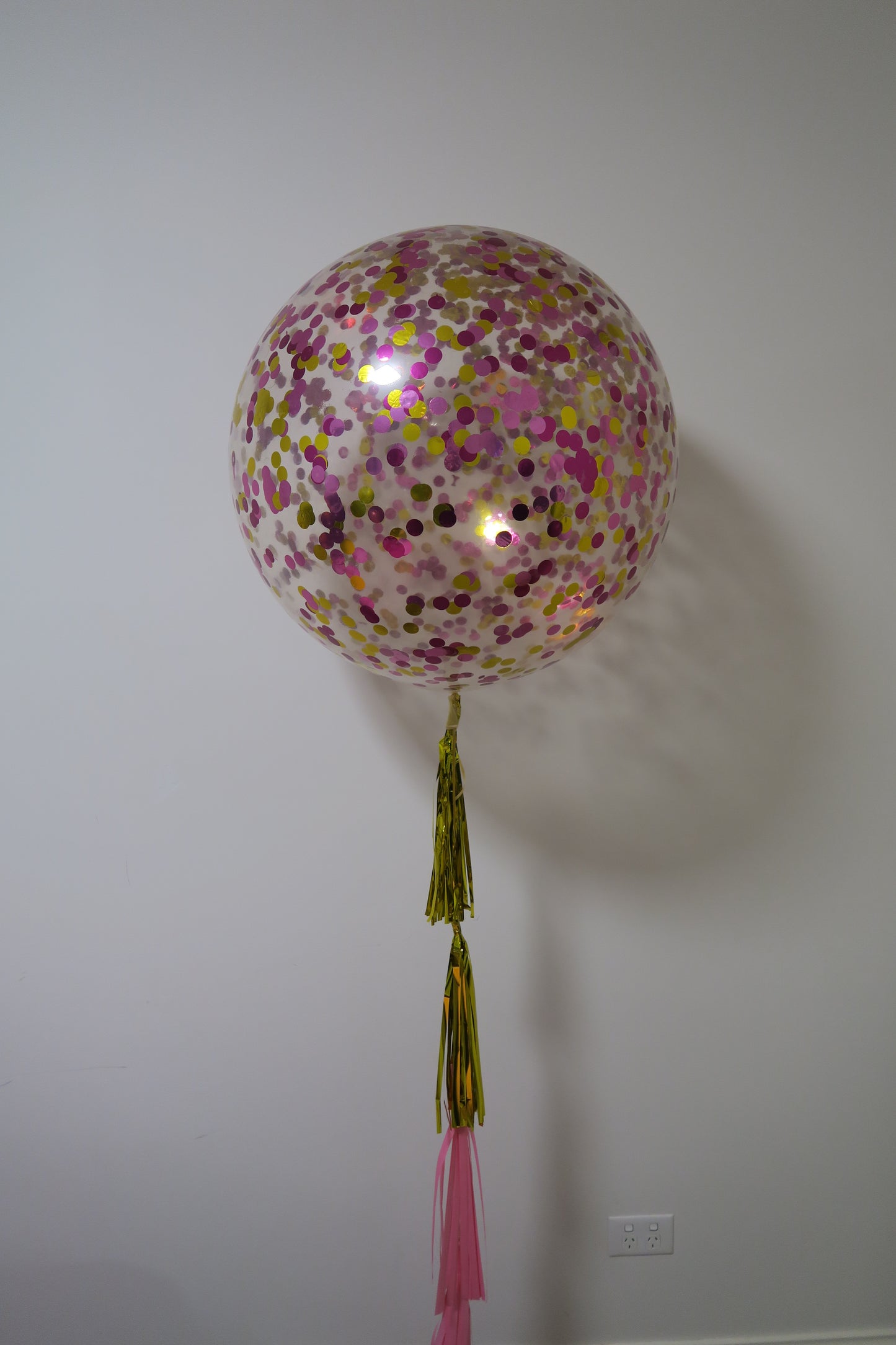 3ft clear gold, magenta and pink confetti balloon
