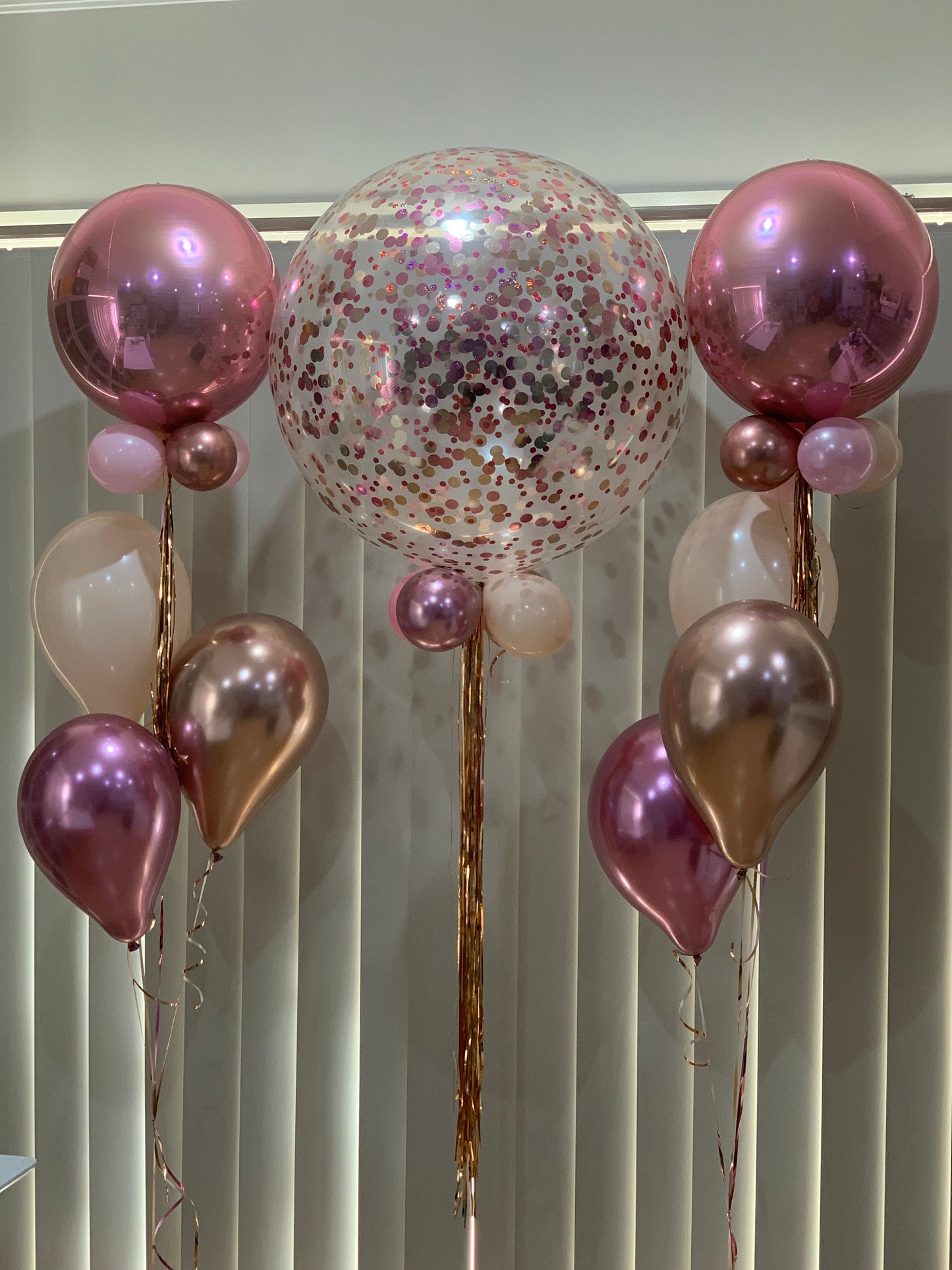 Confetti Balloon Bouquets Set Up