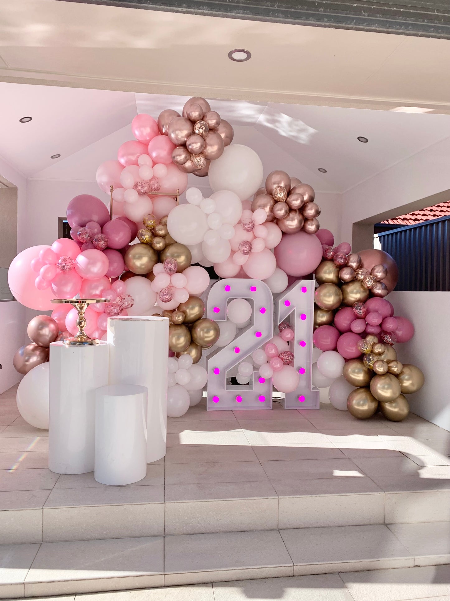 21st Organic Styling Balloons Garland