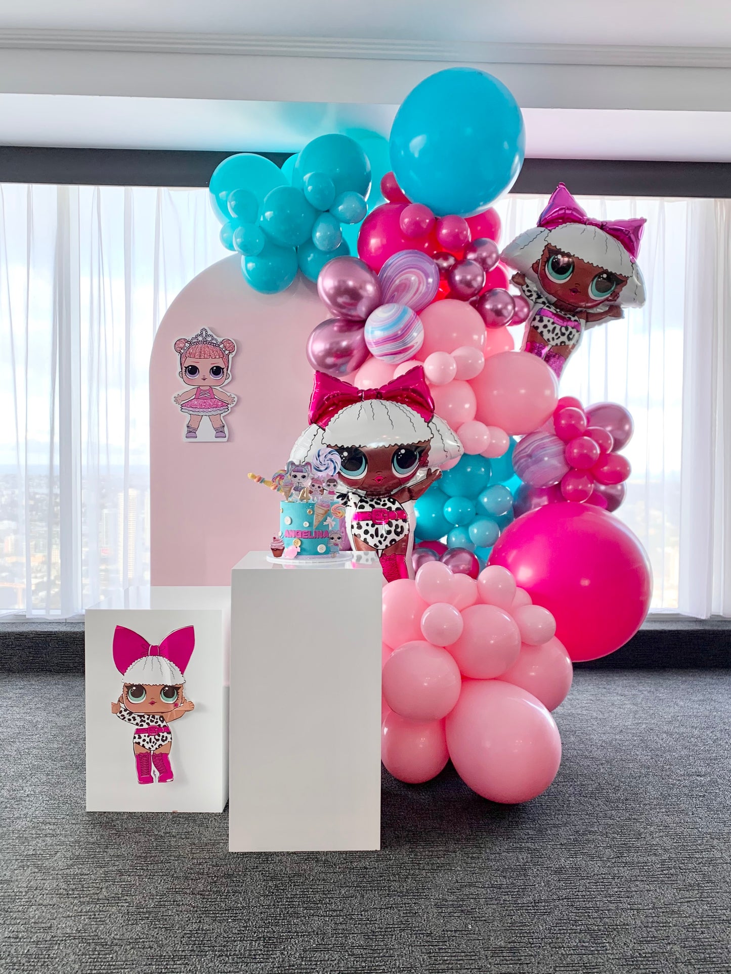 LOL Organic Style Balloons Garland