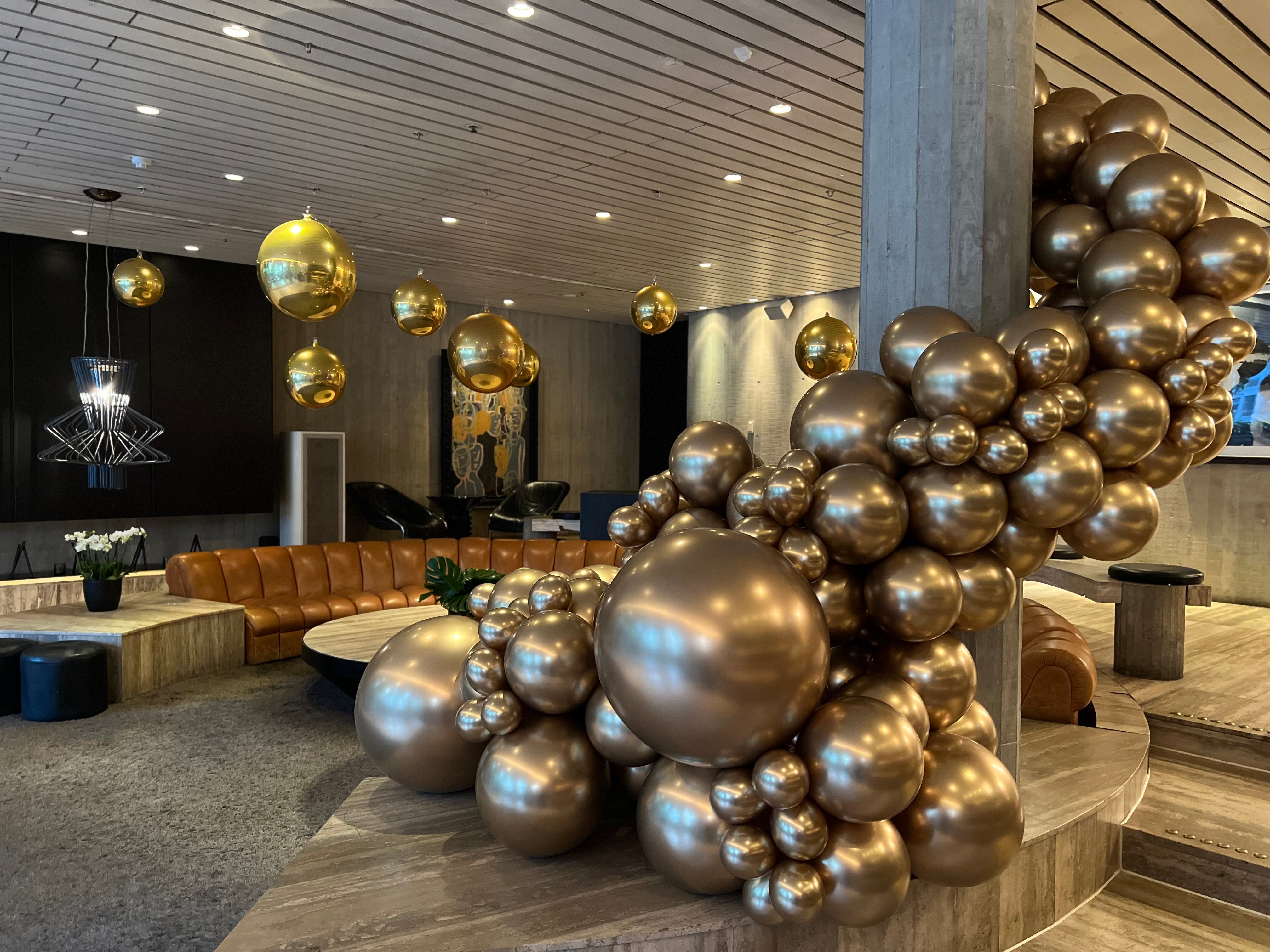Orbz Gold Colour Garland Balloon Essentials