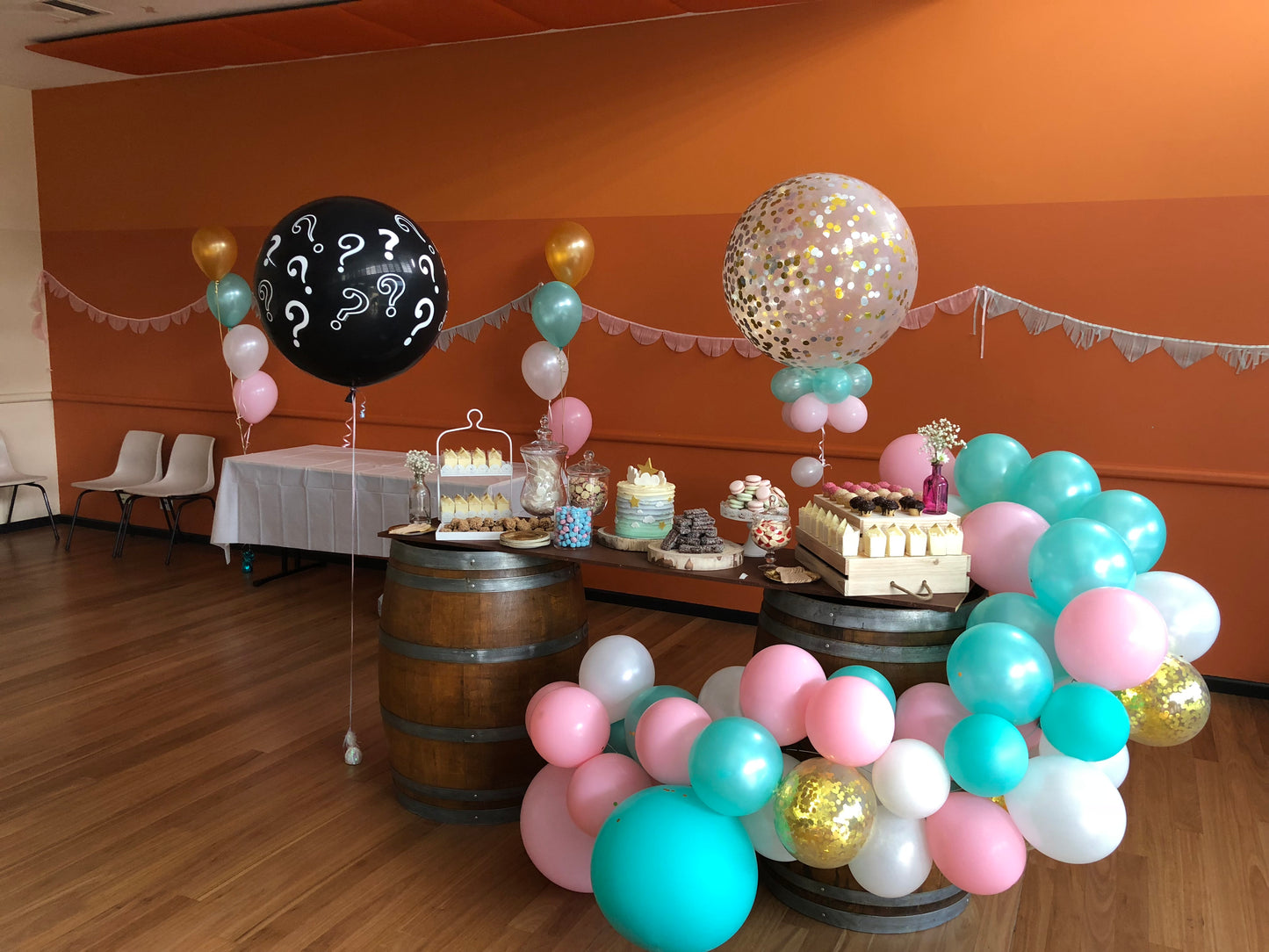 Baby Shower Gender Reveal Organic Balloon Table Garland