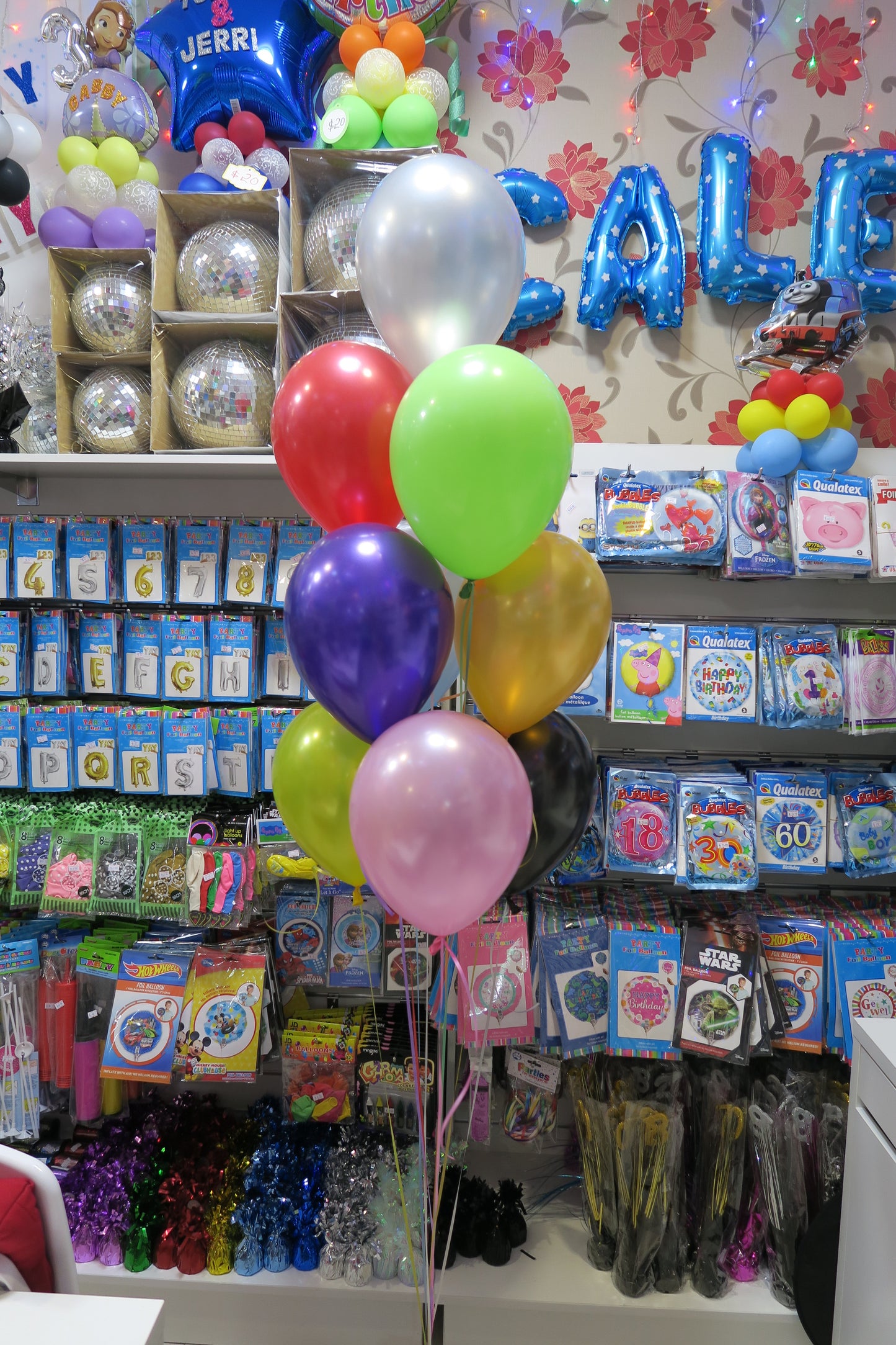 Rainbow foil shape helium balloon bouquet