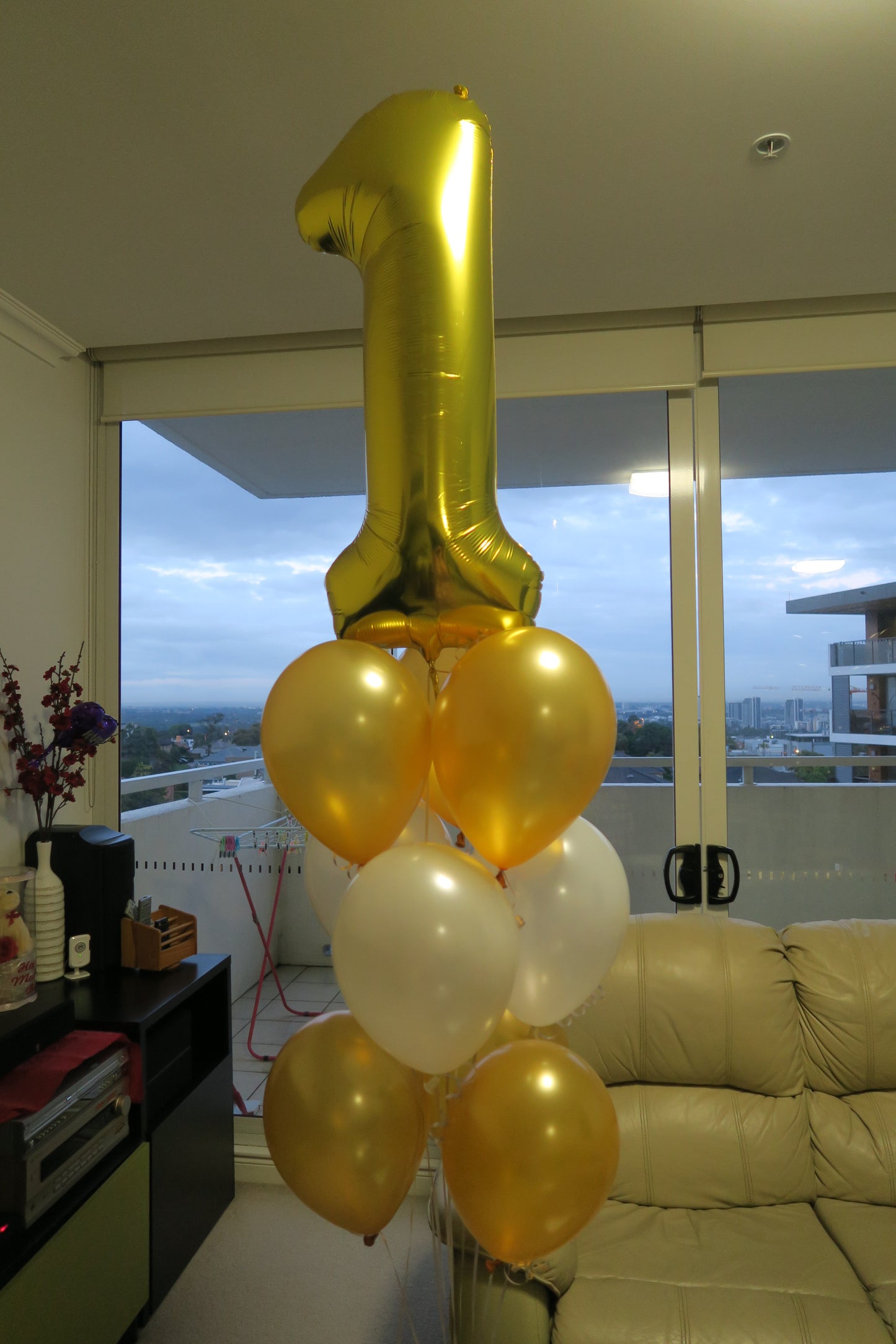 1st Birthday  helium balloon bouquet