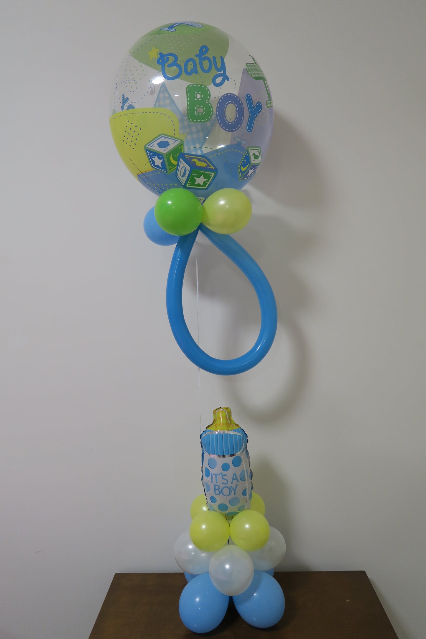 Baby boy center piece