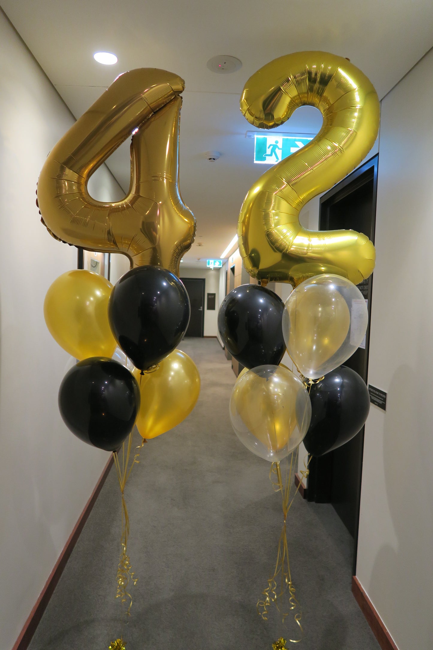 42th birthday helium bouquet