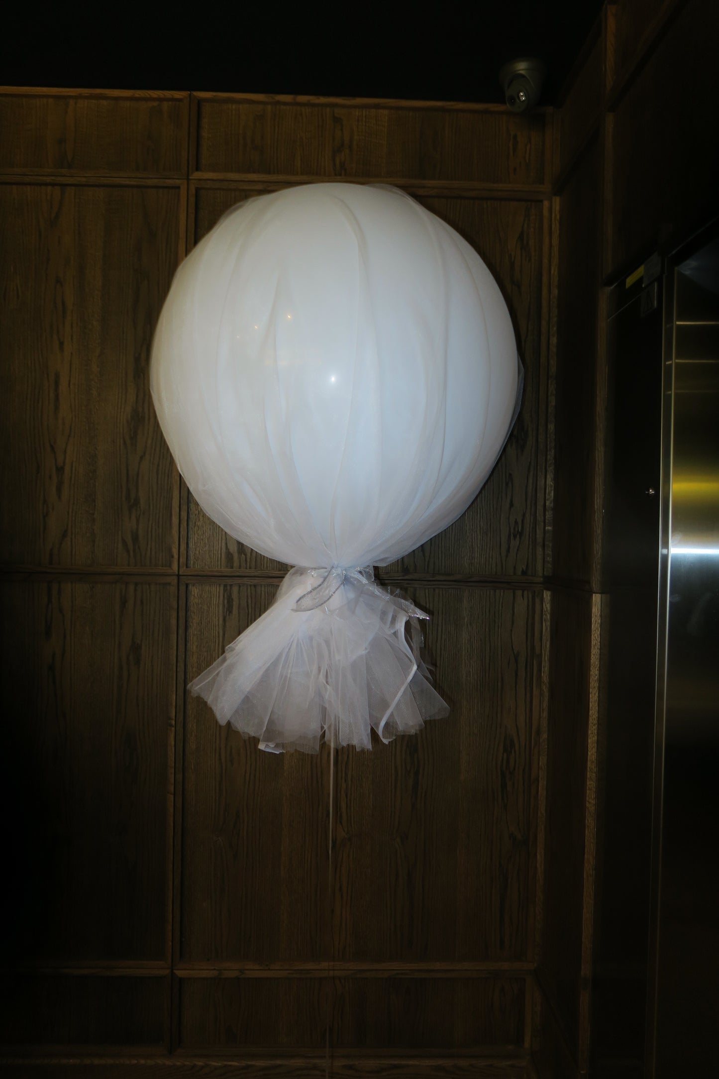 3ft Jumbo balloon with tulle