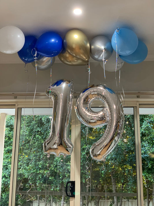 19th Foil Shape Balloon Bouquets Set Up
