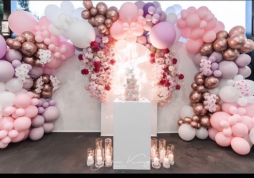 Engagement Organic style balloon Garland